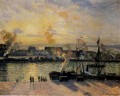 Puesta de sol en el puerto de Rouen barcos de vapor 1898 Camille Pissarro